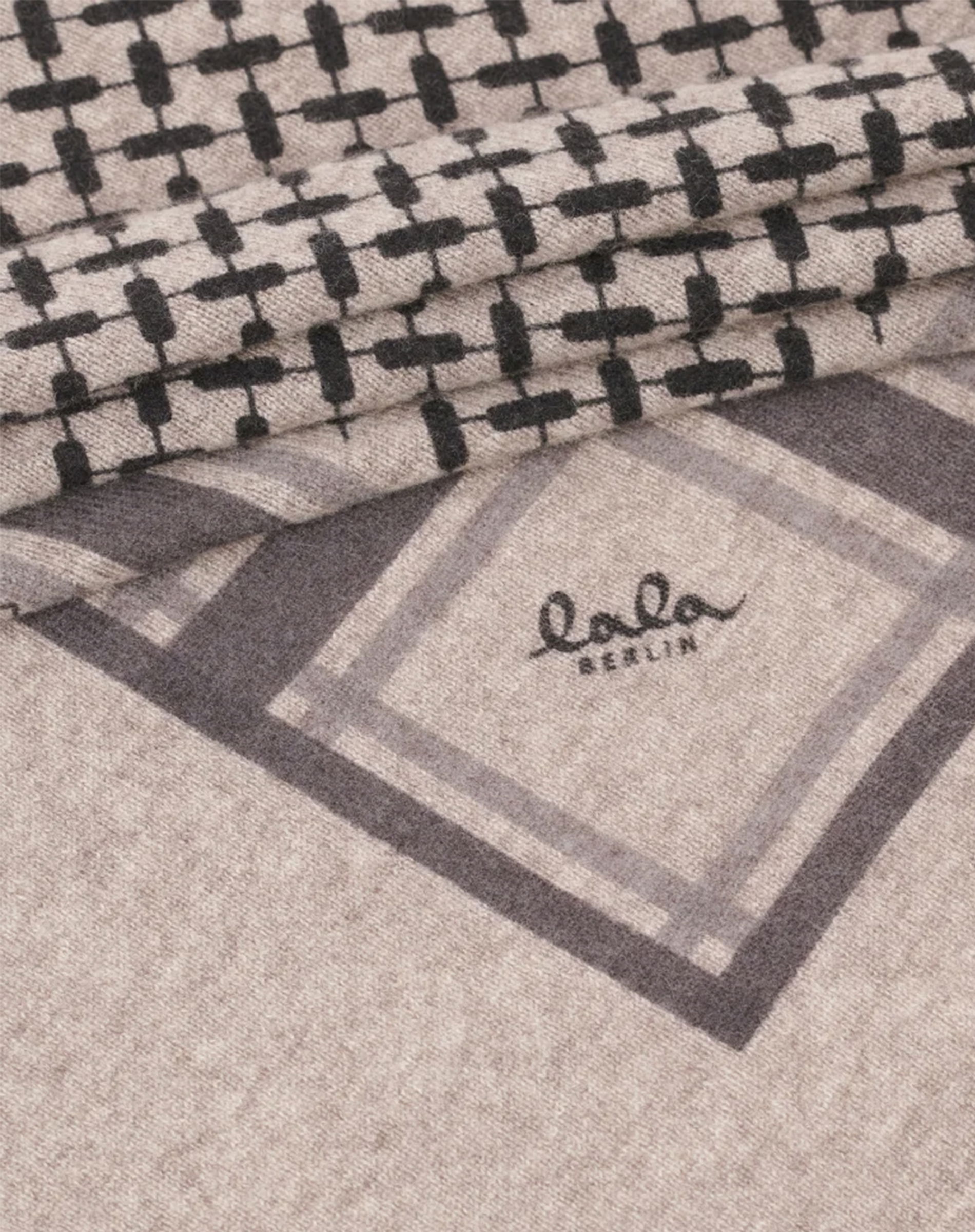 Lala Berlin Tørklæde - Triangle Trinity Classic XS