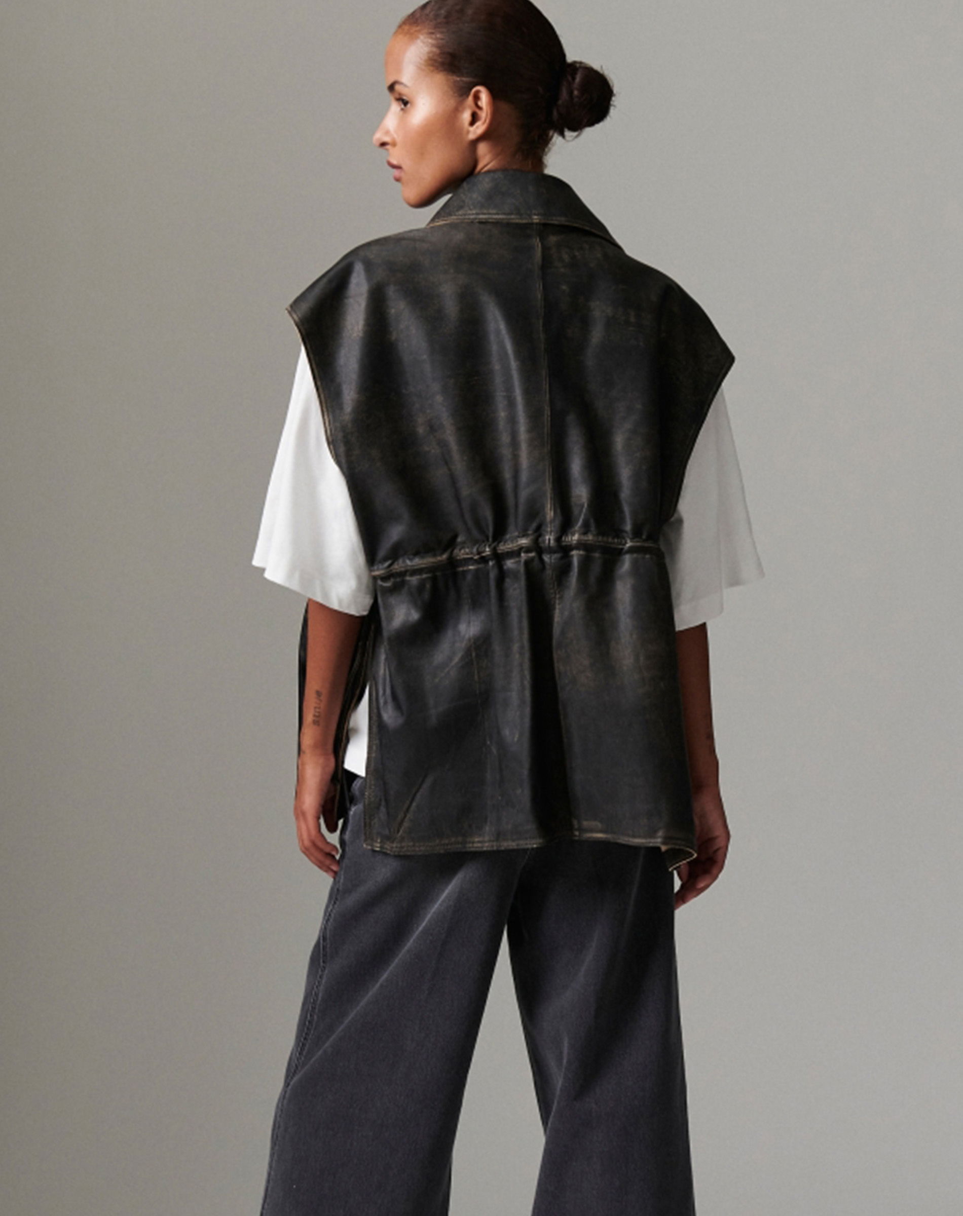 Cristin Distressed Leather Vest - Black