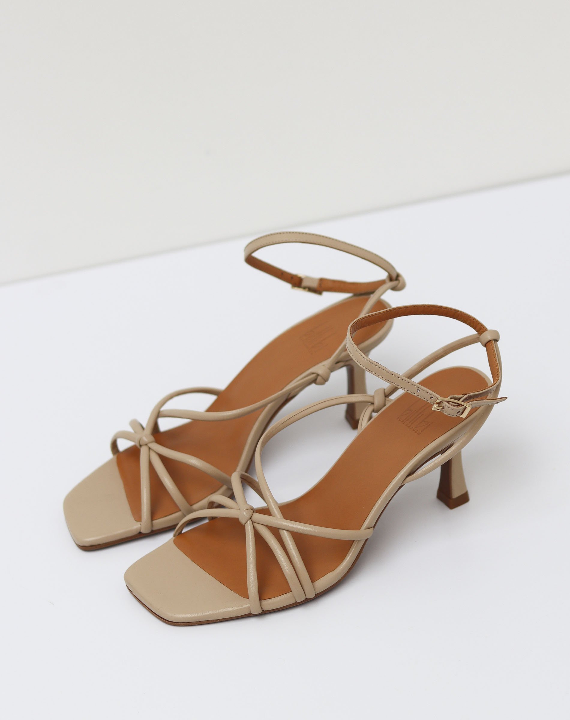 A2061 Sandal