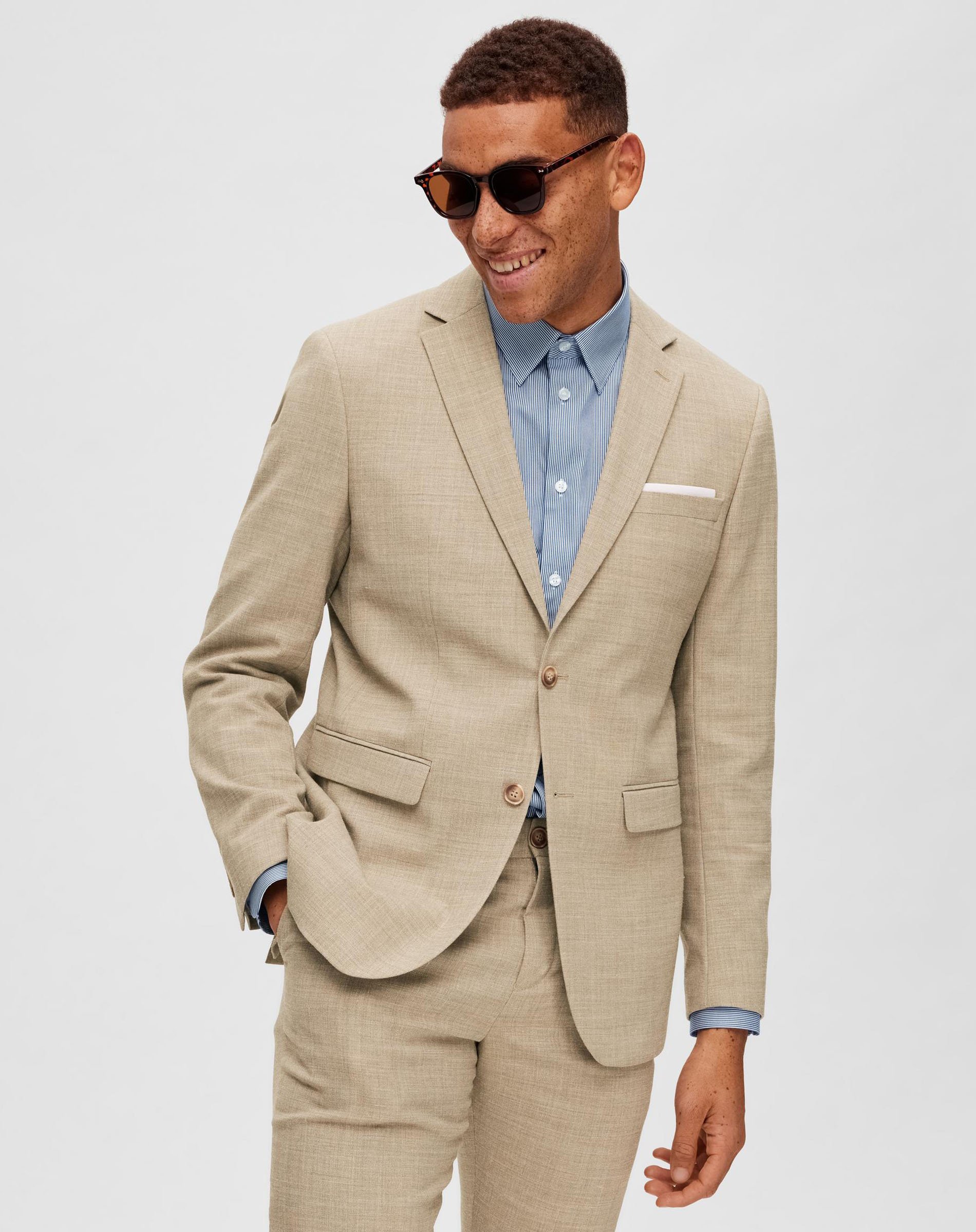 Slim Linen Blazer