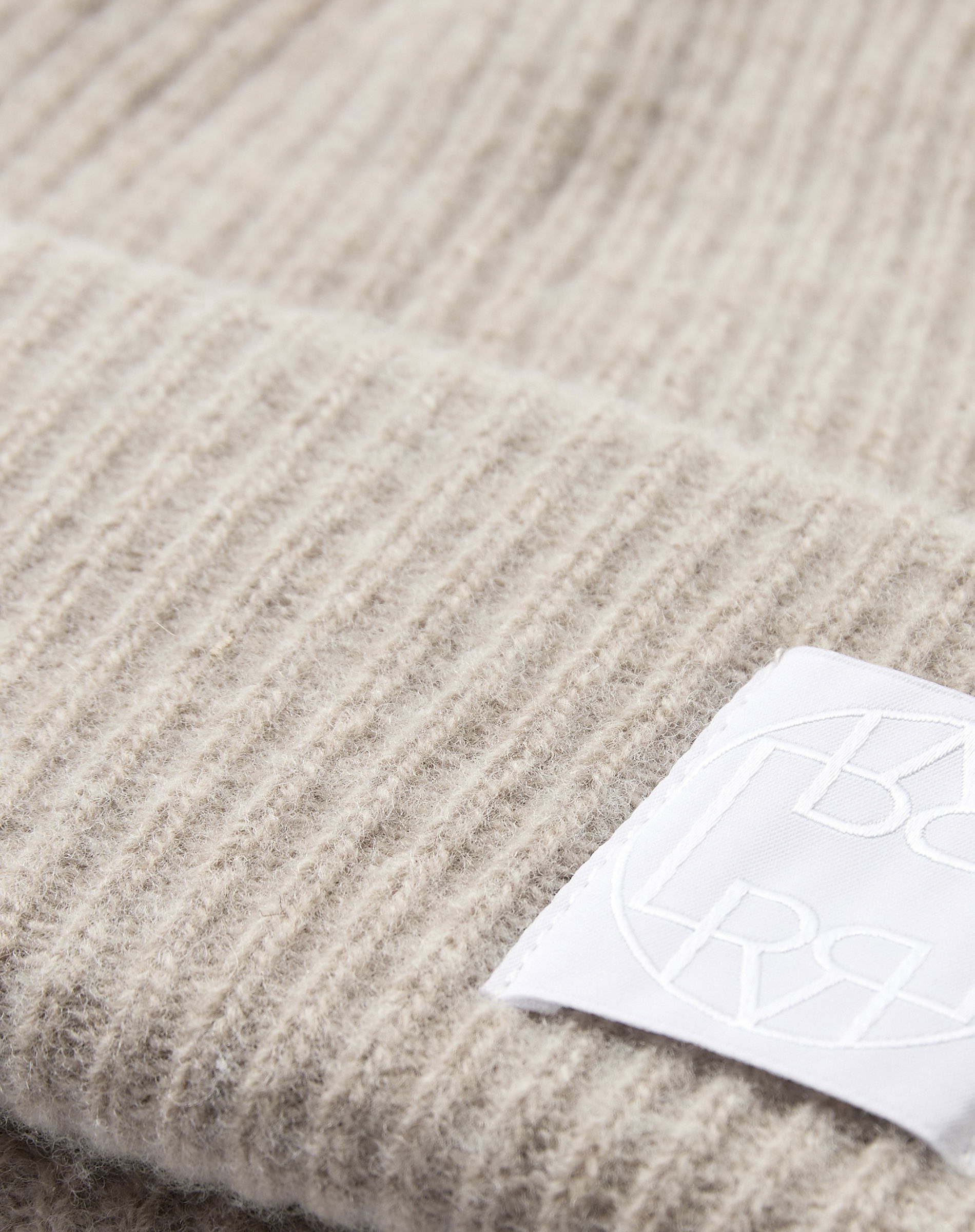 Dominic 2 Hue - Silver Cloud 