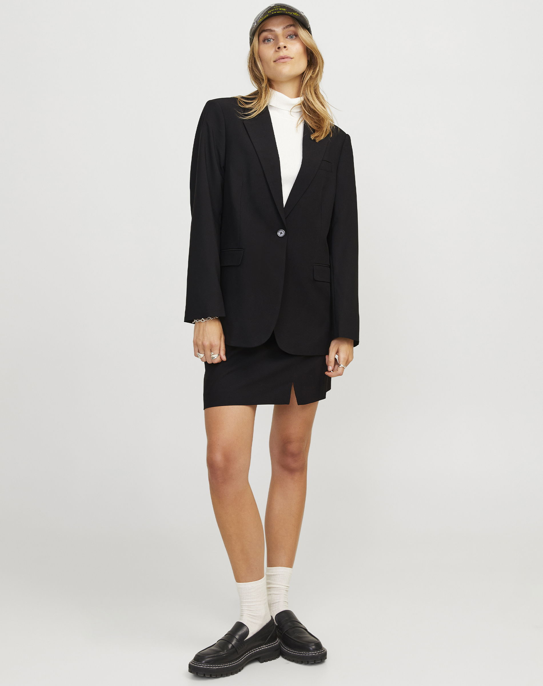 Ana Mary Blazer