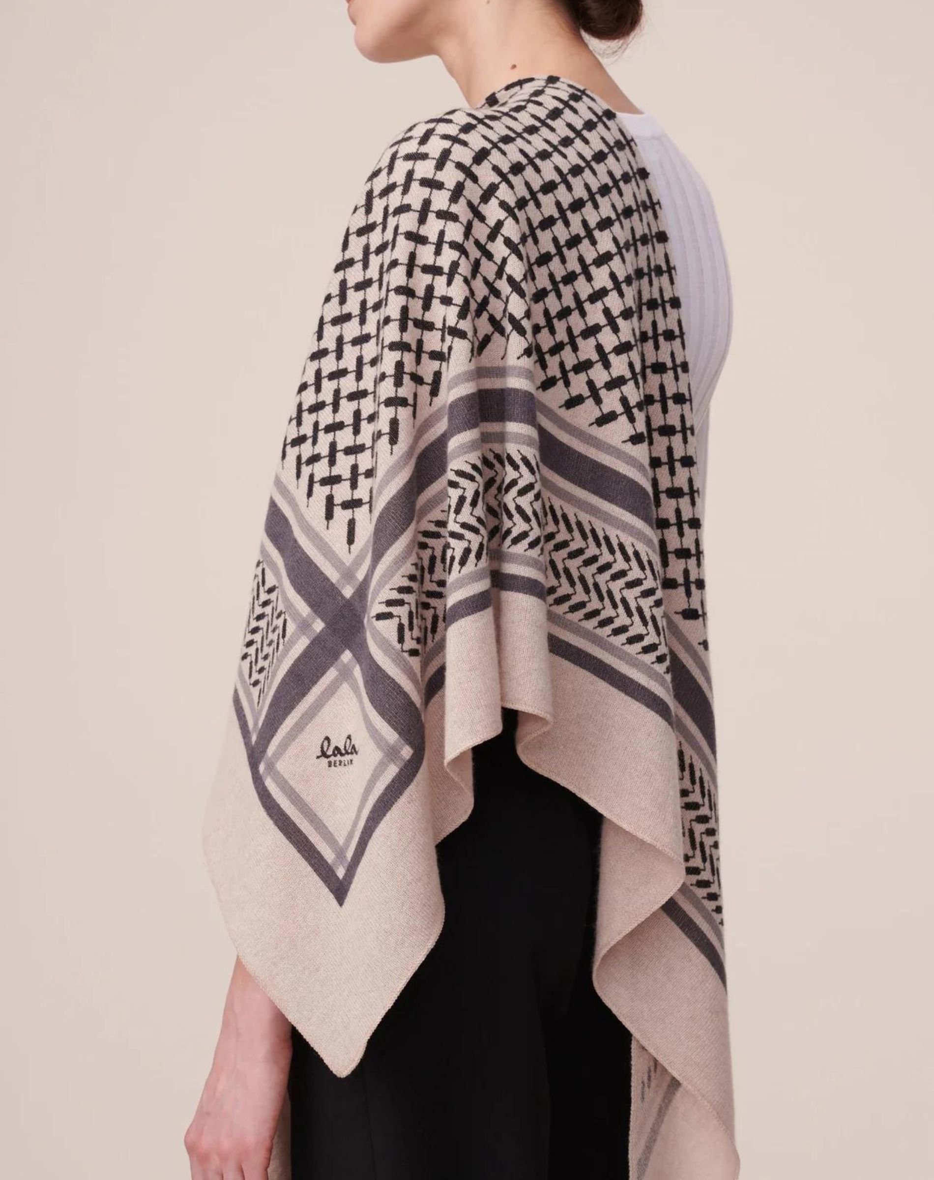 Lala Berlin - Triangle Trinity Classic M Tørklæde